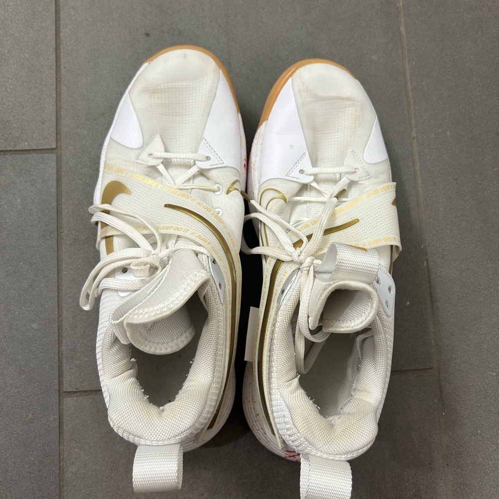 Nike Volleyball Shoes